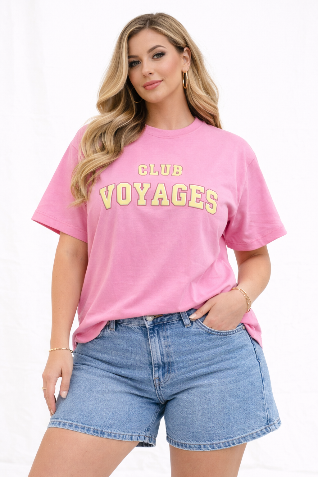 Azzurro Club Voyages T-shirt roze voorkant