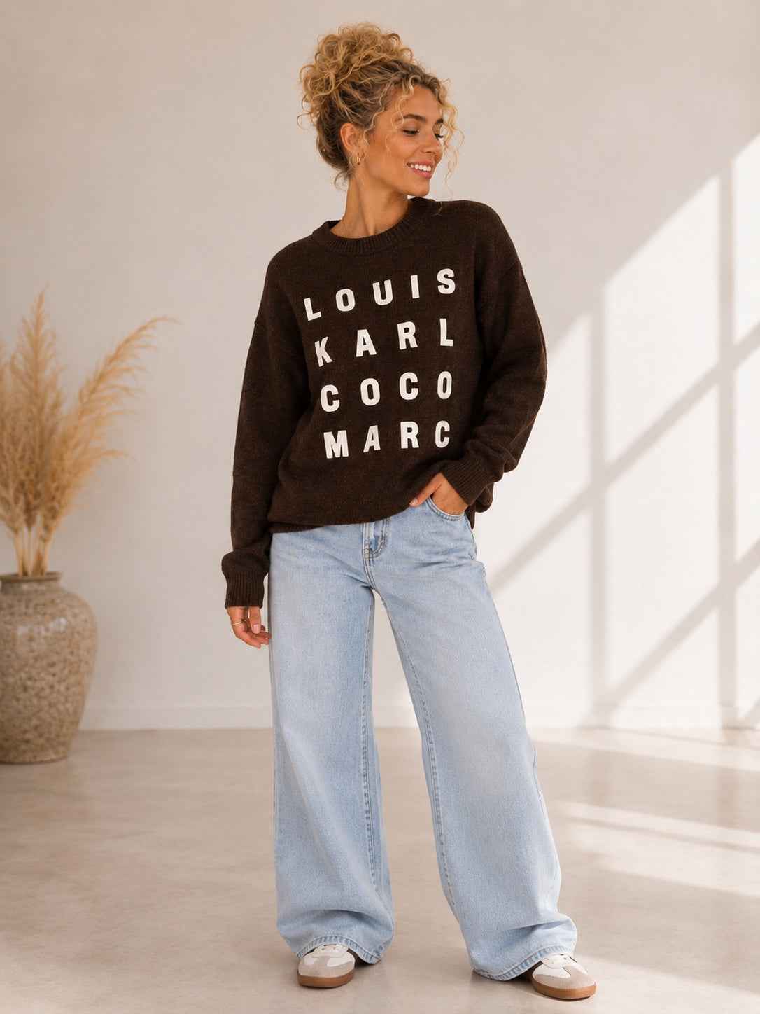 Trui Louis Letters – Donkerbruin