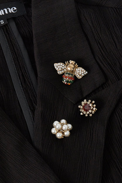 Elegant Multicolour Brooch in White Gold Alloy