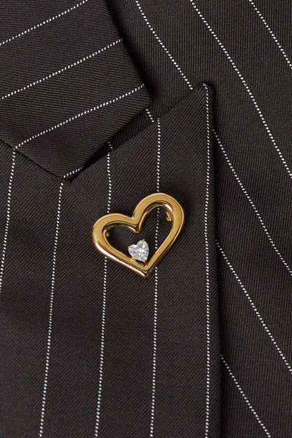 Elegant Silver & Gold Brooches for Timeless Style