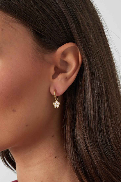 Elegant Flower Drop Earrings for All Occasions