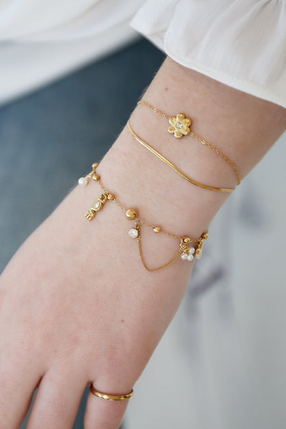 Elegant Charm Bracelets in Silver & Gold