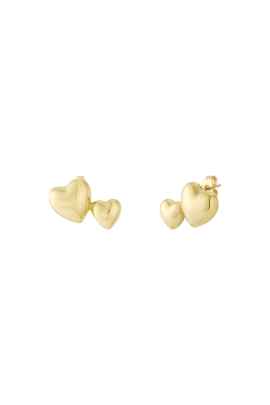 Charming Heart-Shaped Stud Earrings for Everyday Wear
