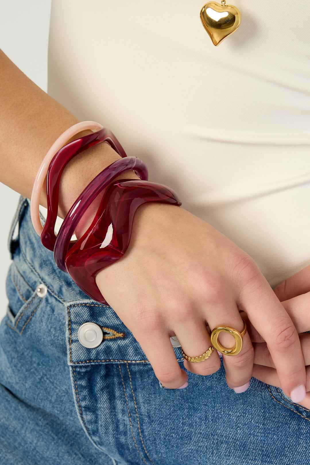 Chic Acrylic Bangles for Fall/Winter Elegance