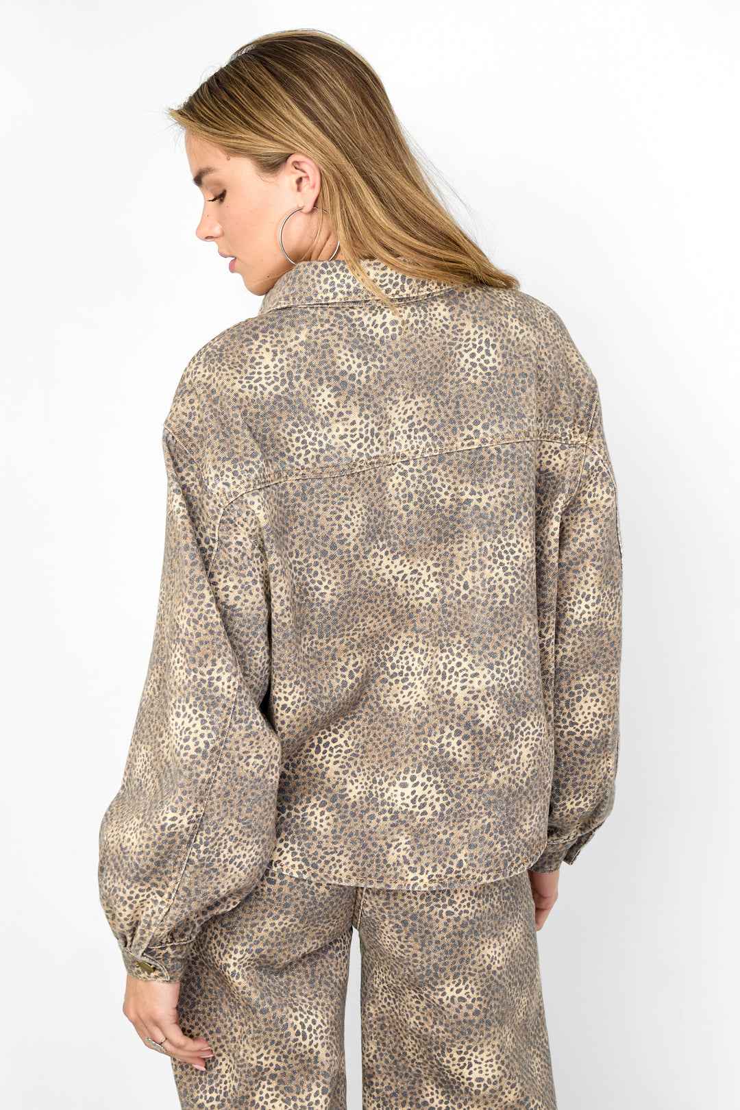 de cowgirl & dol op luipaardprint jeans