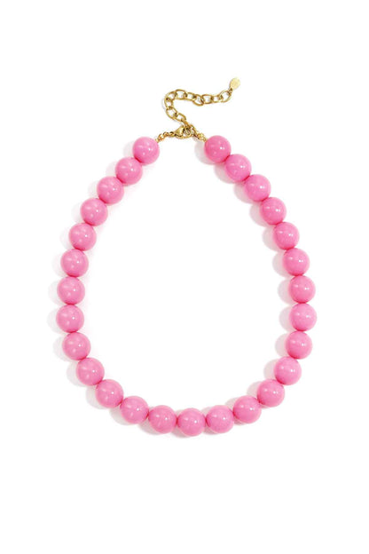 Necklace with large beads