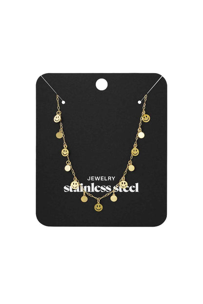 Stylish Smiling Face Pendant Necklace for Everyday Wear