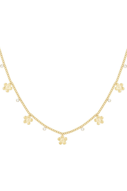 Elegant Flower Pendant Necklace for Daily Wear