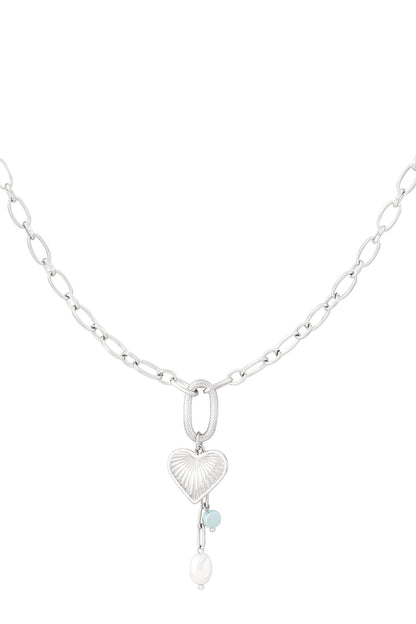 Elegant Heart Pendant Necklace for Everyday Glam