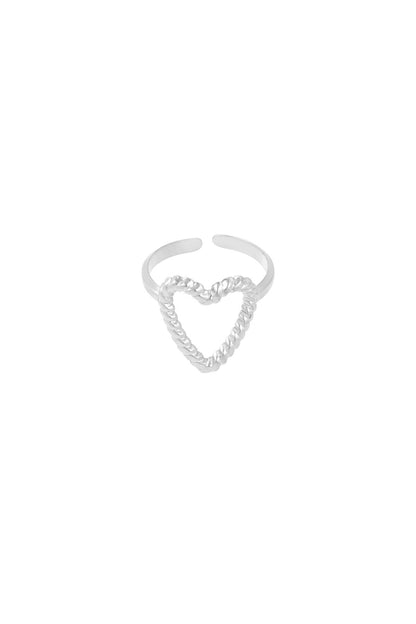 Elegant Minimalist Rings in Silver & Gold