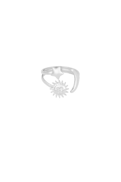 Stylish Stainless Steel Statement Rings in Silver & Gold