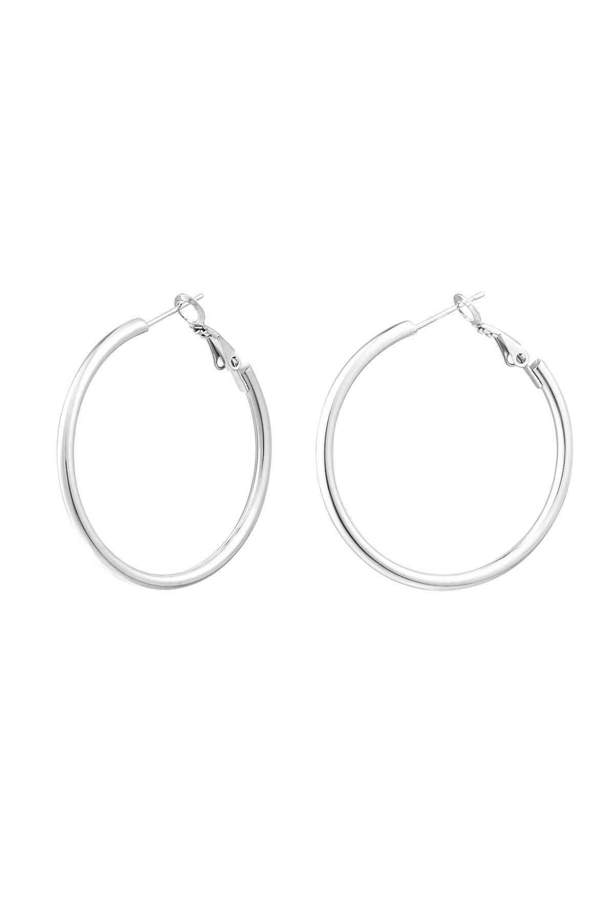 oorbellen basic medium