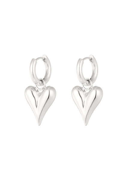 Stylish Heart-Shaped Drop Earrings for Everyday Glam