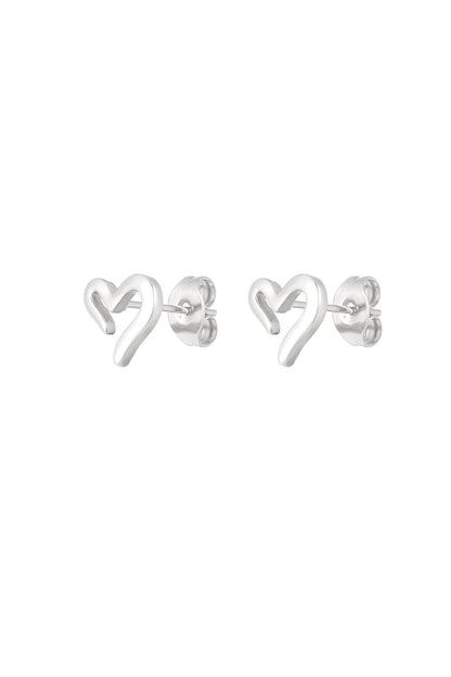 Elegant Mini Heart Stud Earrings for Everyday Wear