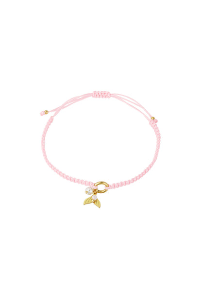 Chic Braided Bracelets for Everyday Elegance