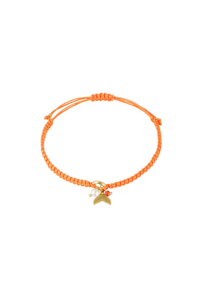 Chic Braided Bracelets for Everyday Elegance