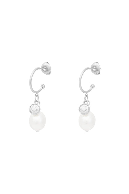 Elegant Smiling Face Drop Earrings for Daily Wear