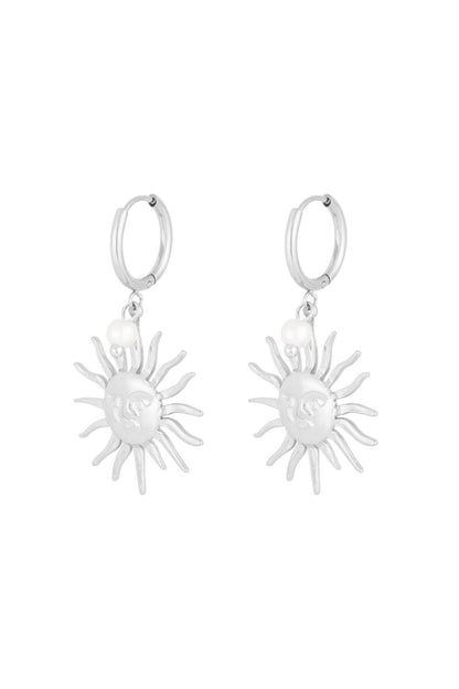 Elegant Drop Earrings in Silver & Gold