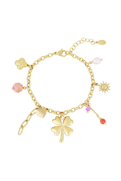 Elegant Gold Charm Bracelet for Statement Looks