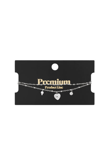 Elegant Heart Charm Bracelet for Everyday Style