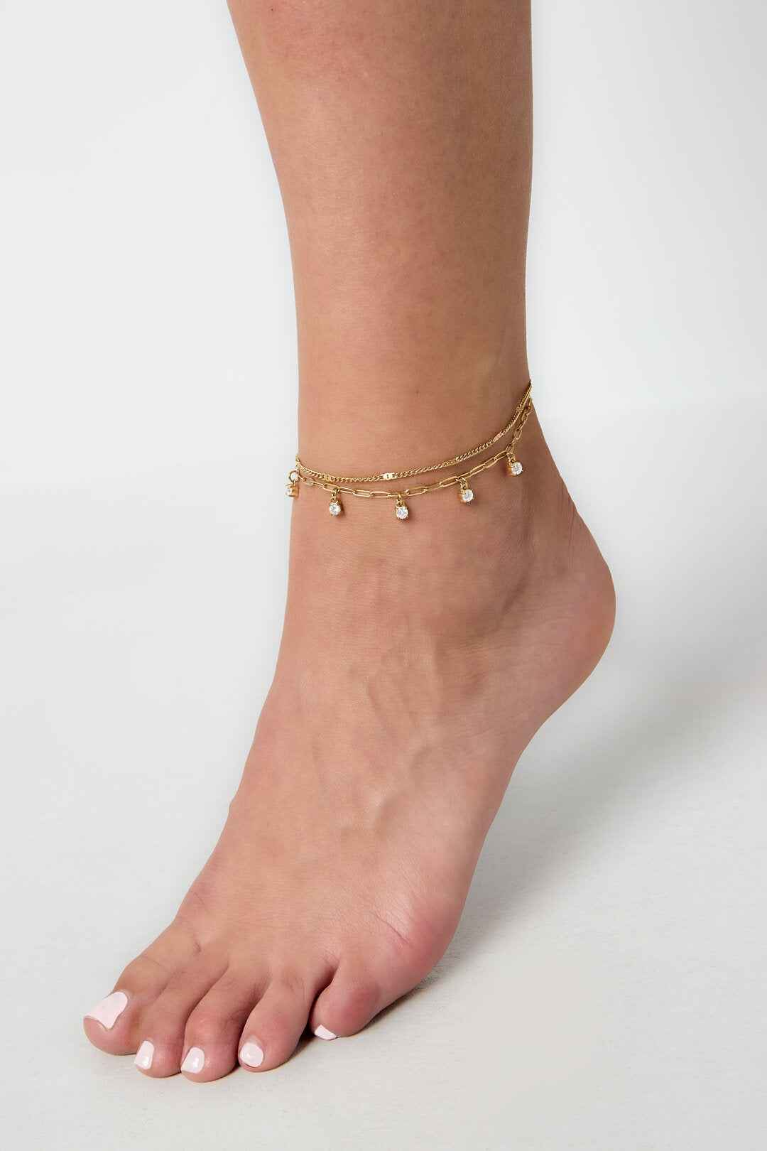 Elegant Gold-Toned Multi-Layered Anklet for Summer