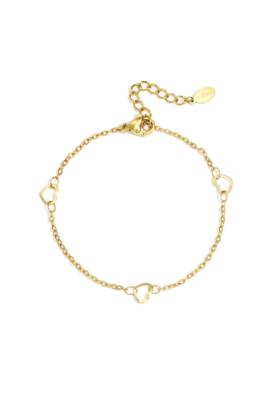 Elegant Heart Chain Bracelet for Everyday Wear
