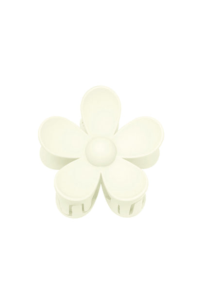 Chic Resin Flower Hair Clips for Everyday Style