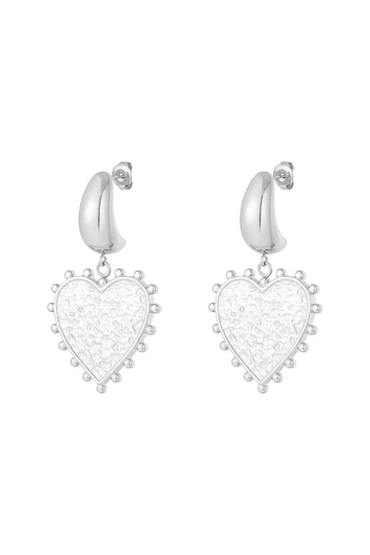 Elegant Heart Drop Earrings for Daily Wear