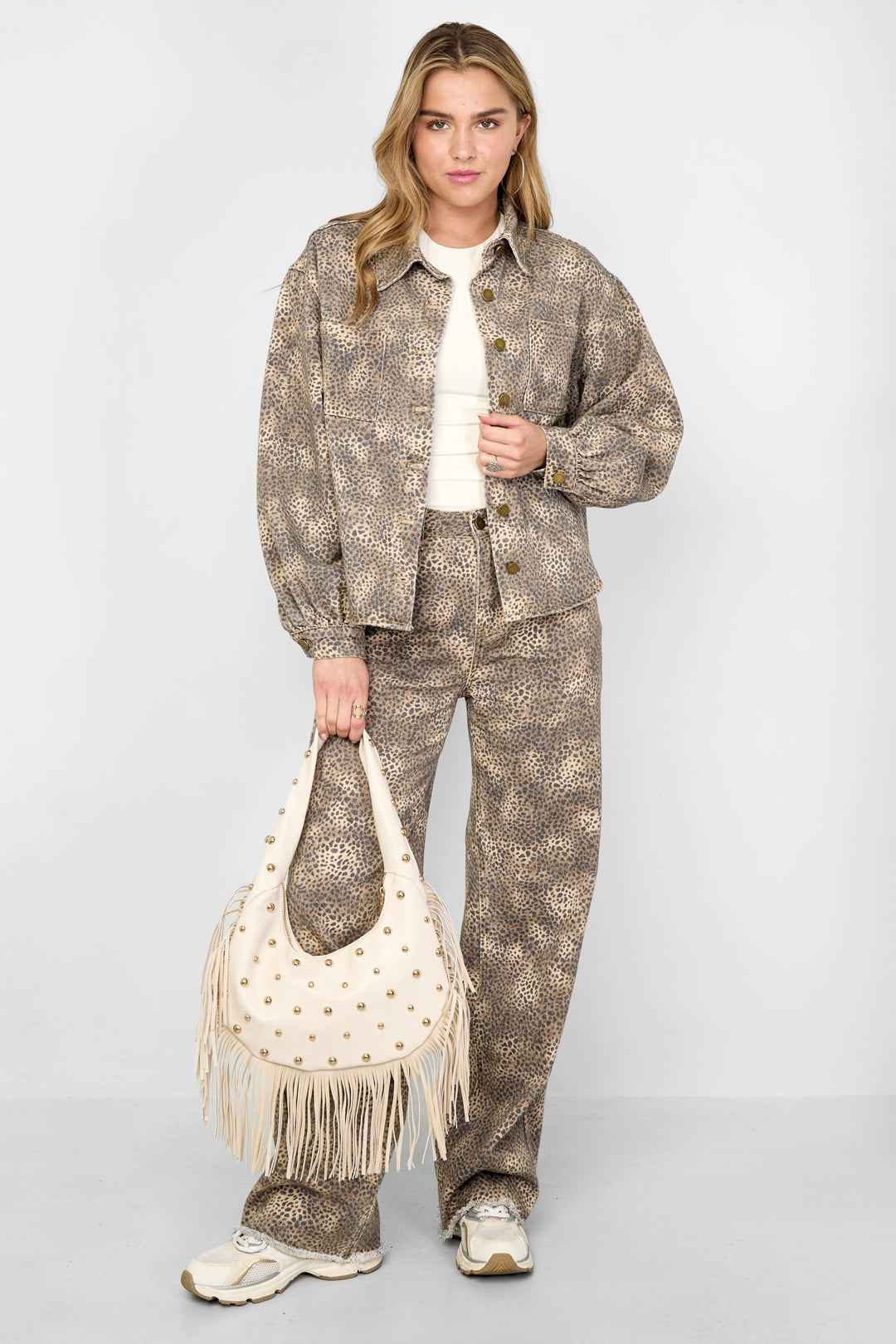 de cowgirl & dol op luipaardprint jeans