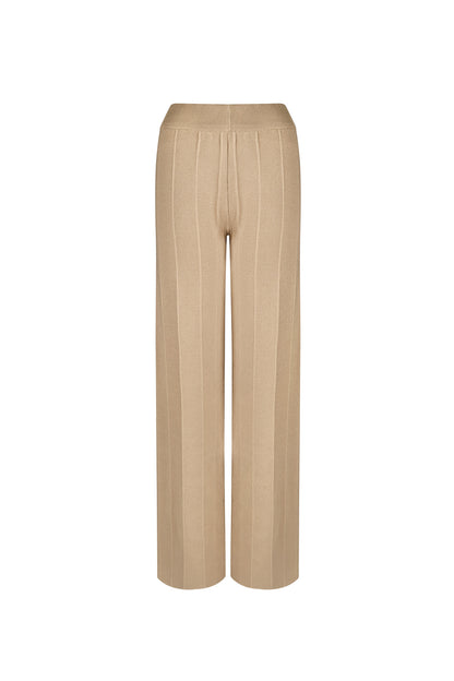 Elegant Wide Leg Pants for All Shapes
