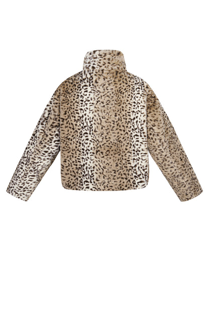 Elegant Beige Jacket for Versatile Styling