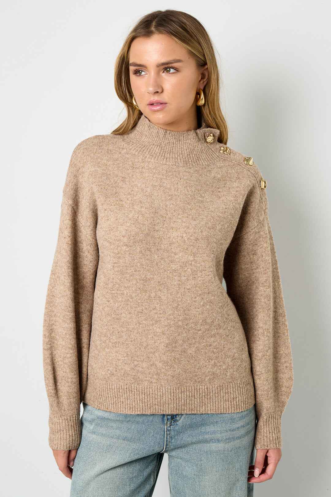 Cozy Knit Sweater for Fall/Winter in Trendy Colors