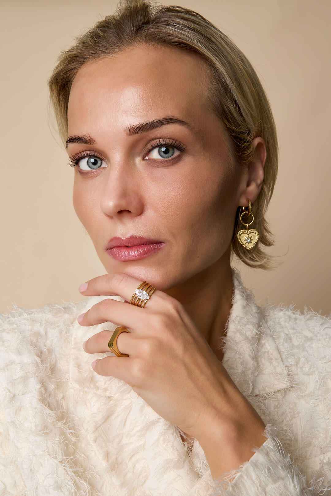 Lumé Gold-Color Adjustable Zircon Ring - Simple Elegance