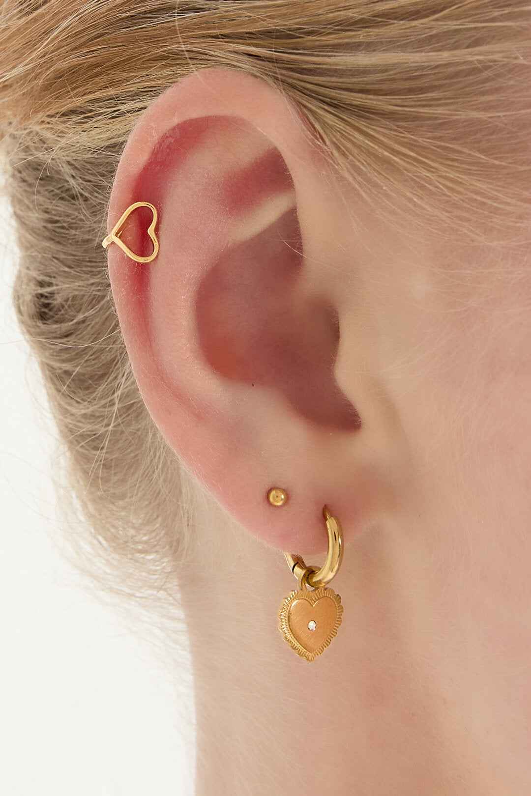 Elegant Heart-Shaped Ear Cuff for All Ears