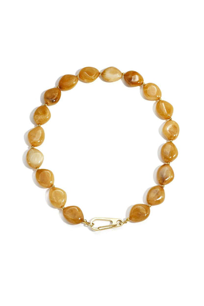 Bead necklace with front closure design
