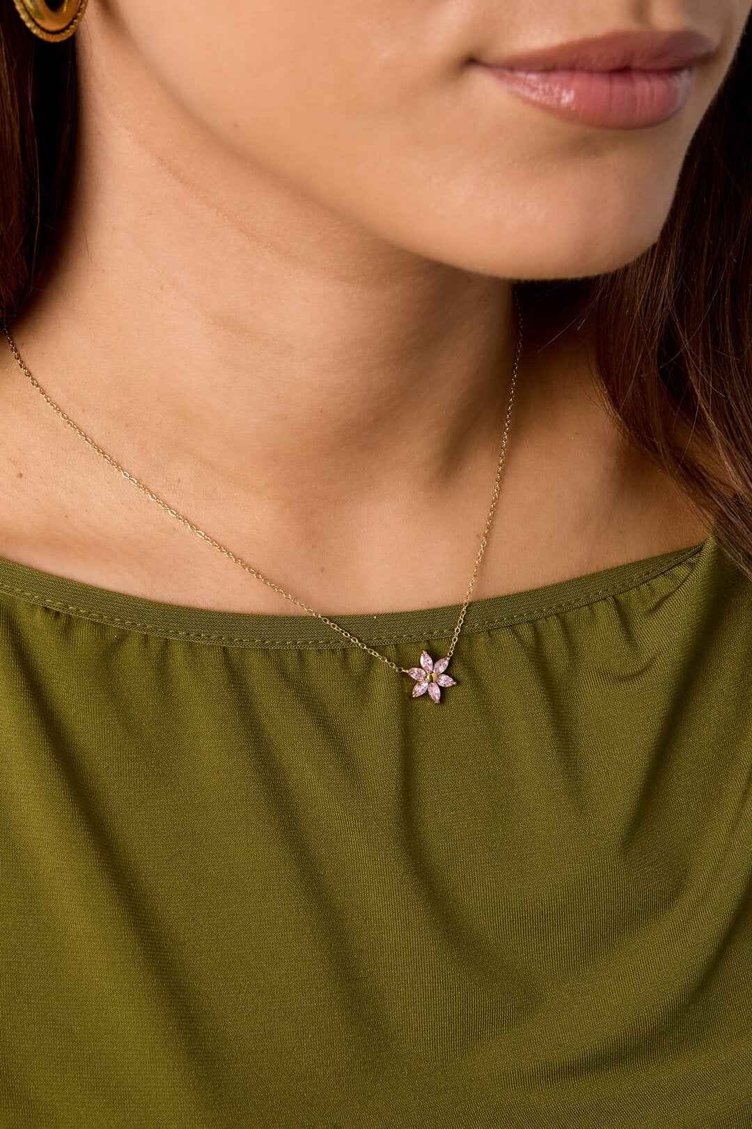 Ketting met strass bloem
