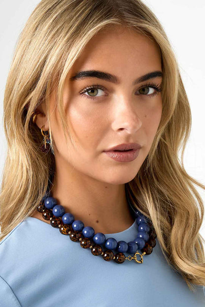 Necklace with large beads