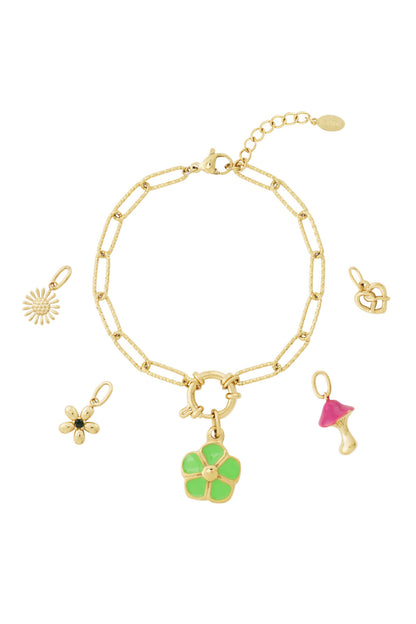 Elegant 14K Gold Plated Flower Charm Bracelet for Women