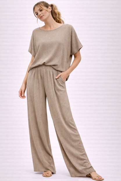 Beige 2-delige set met shirt en broek