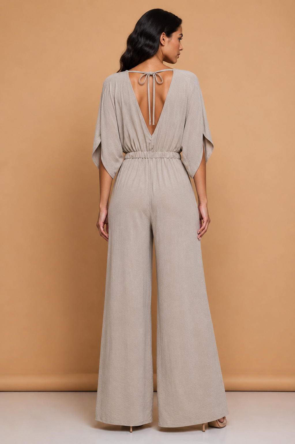 Elegante beige jumpsuit voor dames
