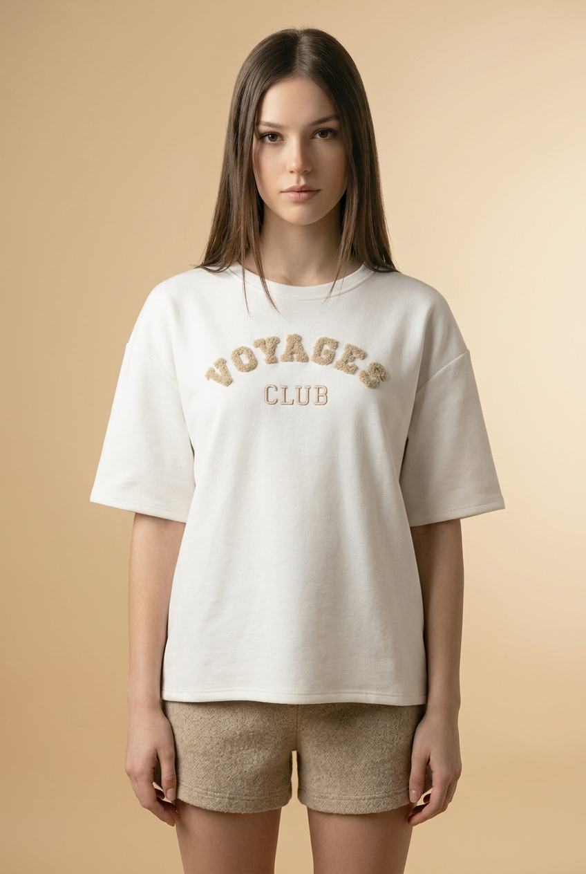 Voyages Club T-Shirt Offwhite