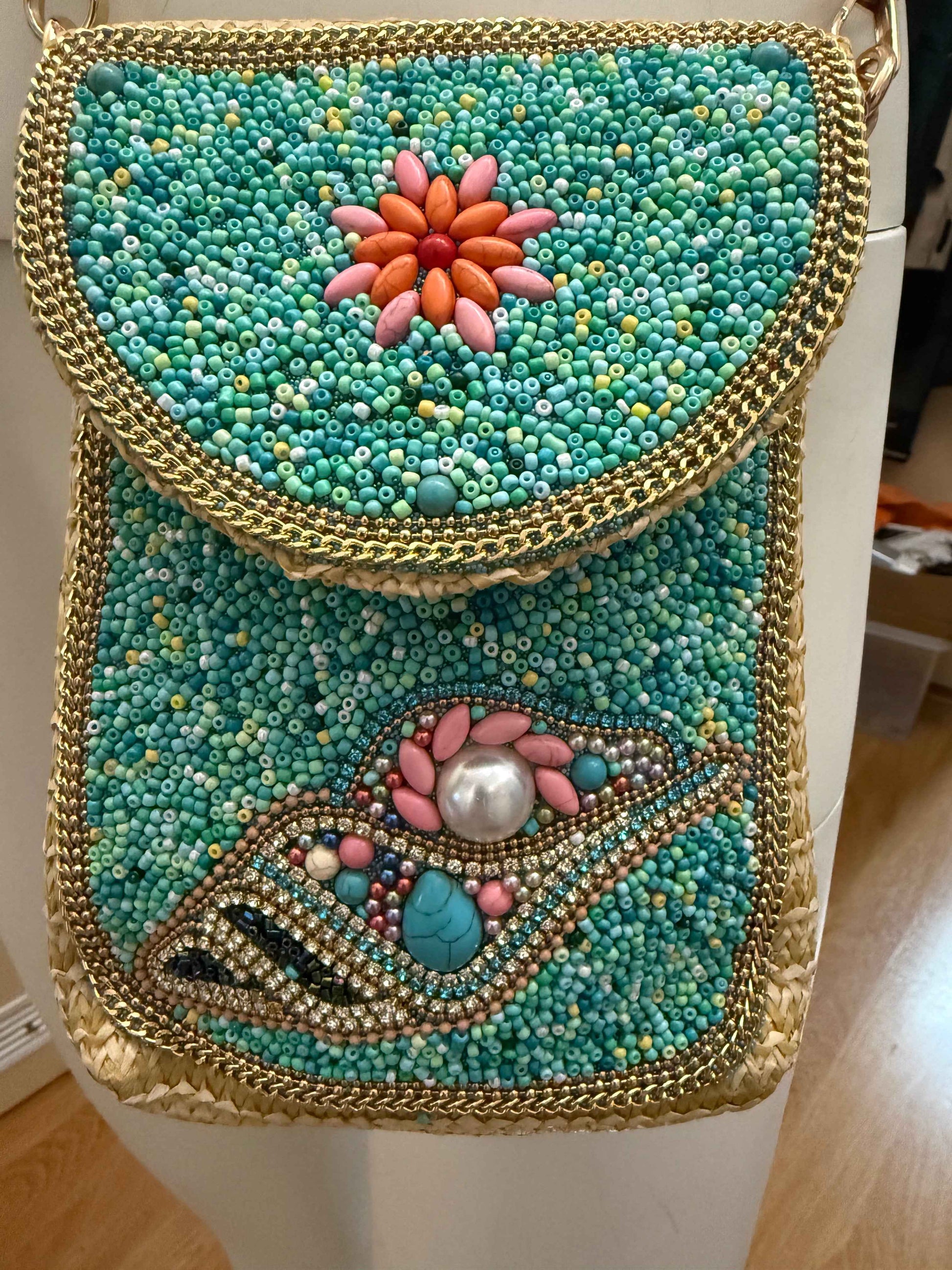 Telefoontasje met Kraaltjes Turquoise Schelp