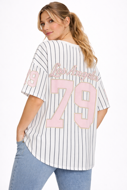 Oversized baseball shirt met roze opdruk
