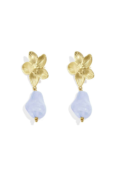 Flower earrings with organic bead