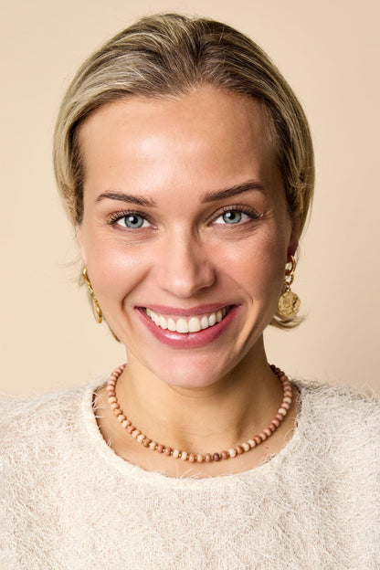Elegant Lumé Beaded Necklace for Everyday Wear