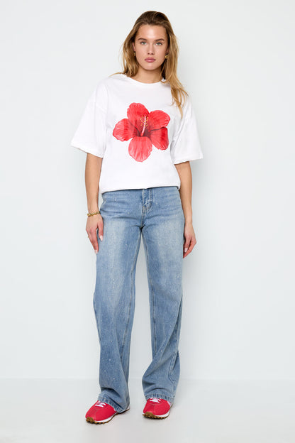 Gimme Casual Cotton Knitted T-Shirt in Red, Baby Blue & White