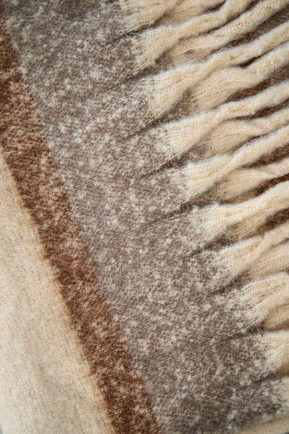 Soft & Stylish Winter Scarf for Women - Stay Warm in Style