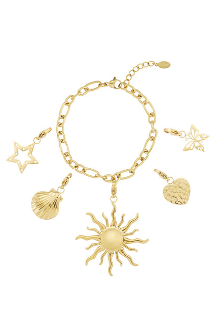 Charming 14K Gold Plated Heart Charm Bracelet