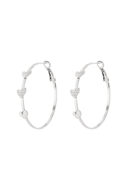 Stylish Heart-Shaped Hoop Earrings for All Occasions