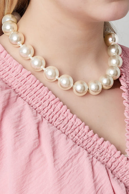 Elegant White Imitation Pearl Necklace for Women